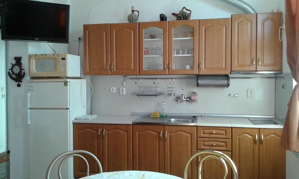 Zora Guest House Primorsko Camera foto