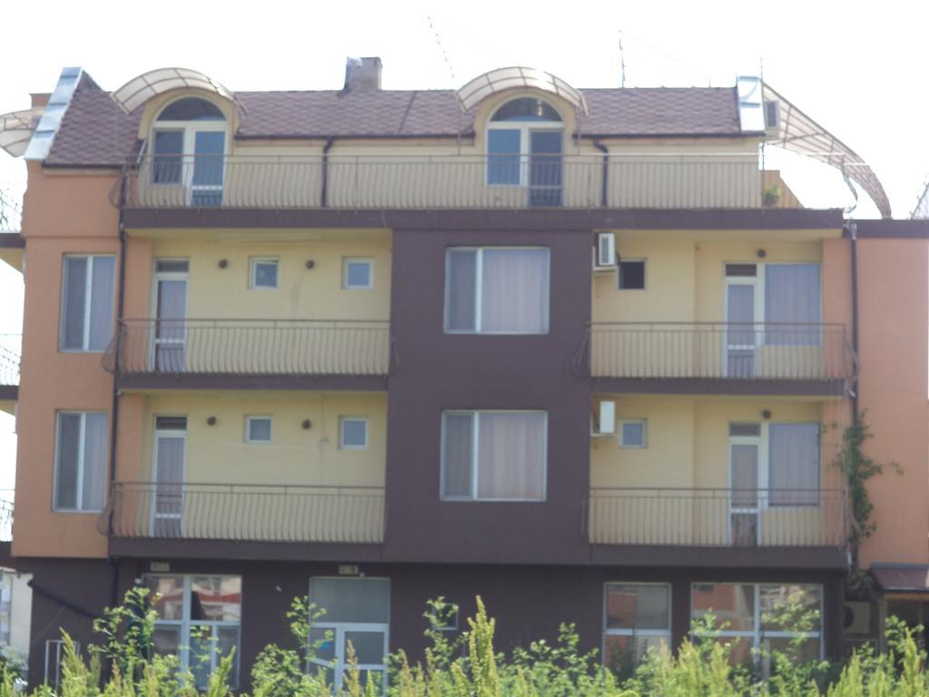Zora Guest House Primorsko Camera foto
